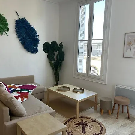 L'oasis - Halles Шательро