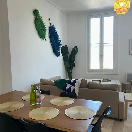 L'oasis - Halles * Шательро