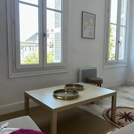 L'oasis - Halles Апартаменты Шательро