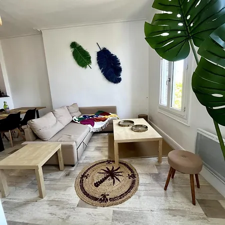 L'oasis - Halles Апартаменты Шательро